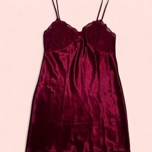 Burgundy red lace erika taylor